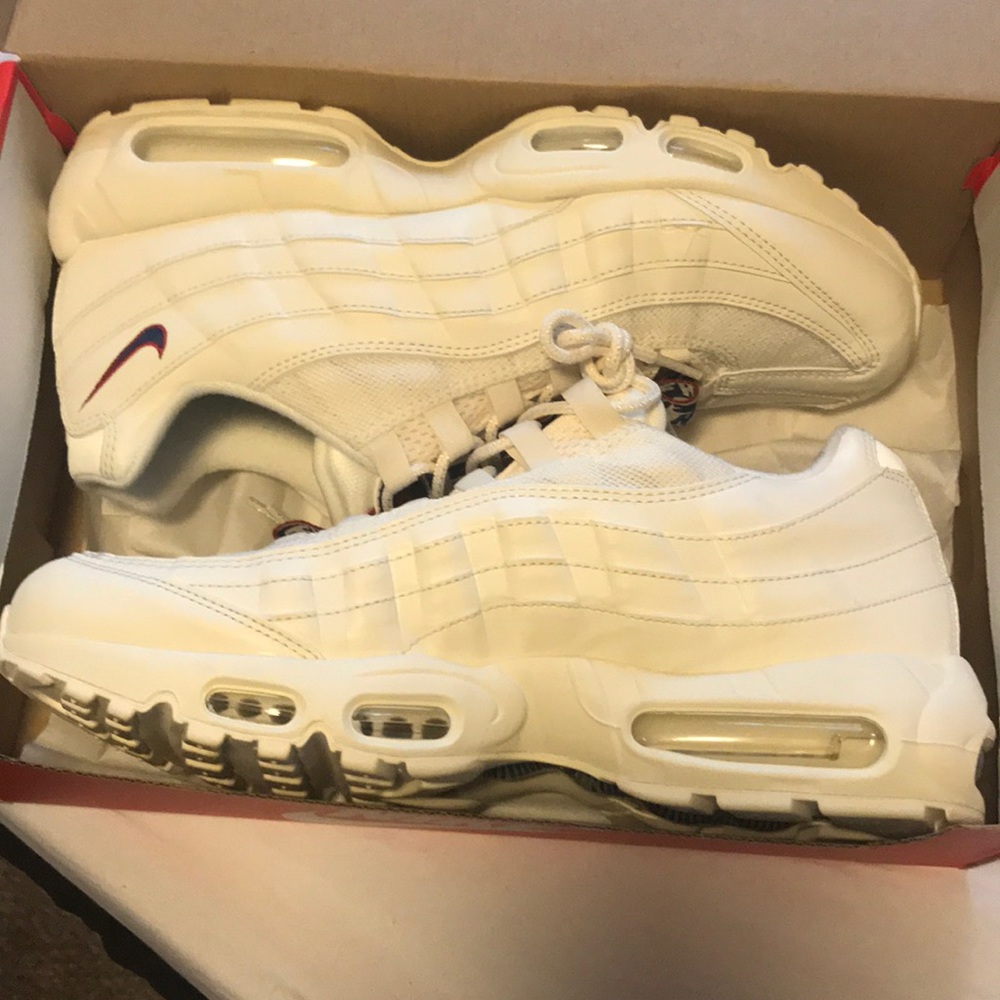 Nike Air Max 95 TT  Limited Creme Edition